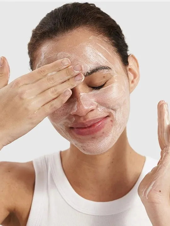 Golden Pearl Pakistan Daily Oil Control Face Wash